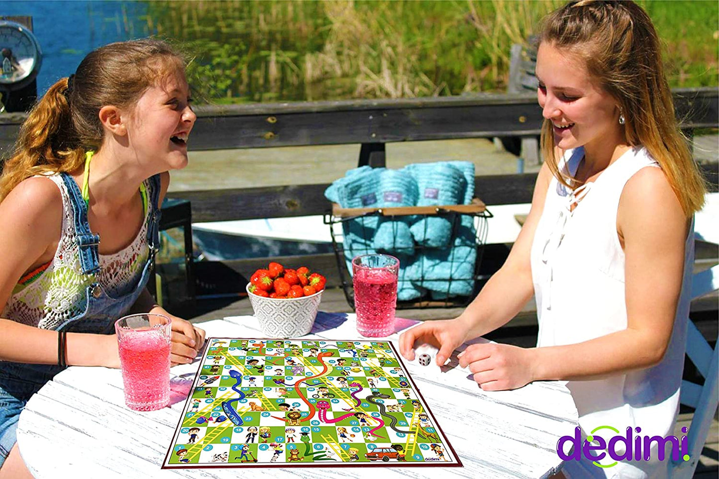 Snakes and Ladders Board Games for Kids-Classic Traditional game for boys, girls, friends and family quality time